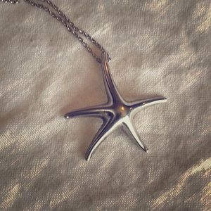 Tiffany & Co. Elsa Peretti starfish necklace